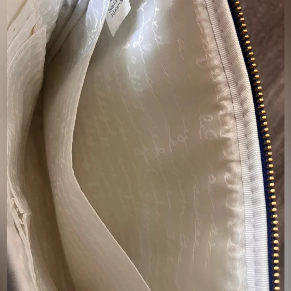 Lilly Pulitzer iPad Tech Sleeve - In The Garden  Floral Make Up Carry All - Picture 7 of 10